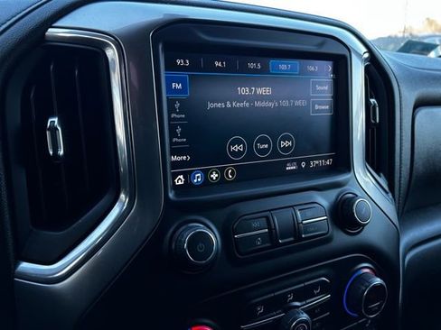 Used 2022 Chevrolet Silverado 1500 RST w/ Z71 Off-Road Package AWD/4WD image 23