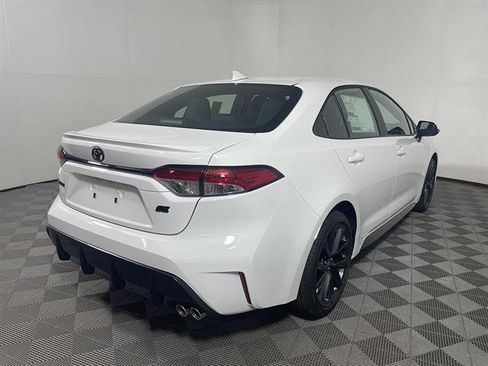 New 2026 Toyota Corolla SE w/ SE Package FWD image 7