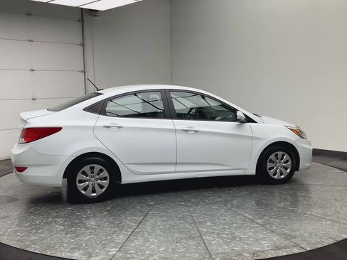 Used 2017 Hyundai Accent SE FWD image 26