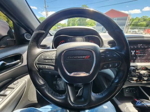 Used 2020 Dodge Durango R/T w/ Technology Group RWD image 21