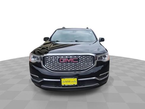Used 2017 GMC Acadia Denali w/ Technology Package image 3