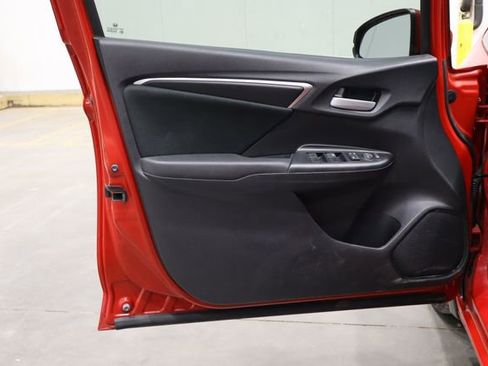 Used 2019 Honda Fit LX image 15