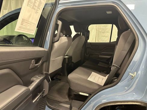 Used 2025 Toyota 4Runner TRD Off-Road image 42