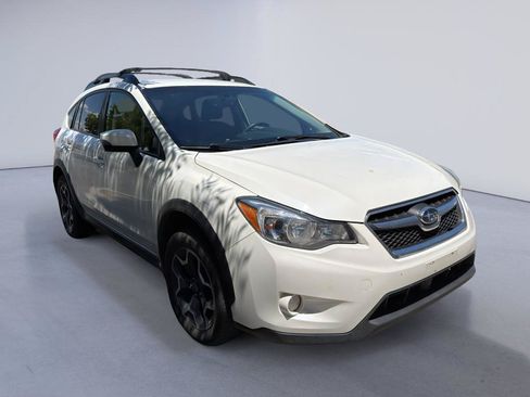 Used 2015 Subaru Crosstrek 2.0i Limited w/ Popular Package #2 AWD/4WD image 3
