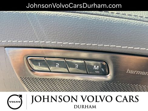 Used 2023 Volvo XC90 B6 Ultimate w/ Protection Package Premier AWD/4WD image 15