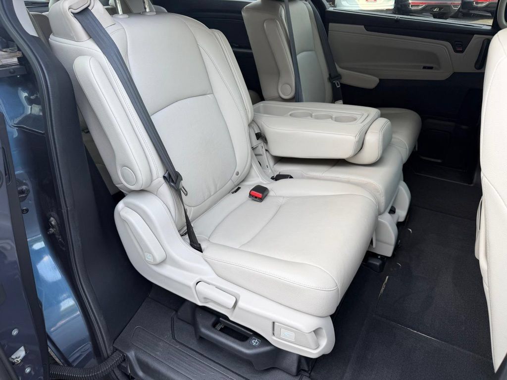 Used 2025 Honda Odyssey EX-L image 27