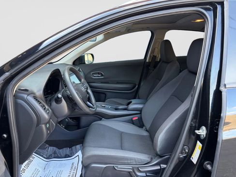 Used 2021 Honda HR-V EX image 12