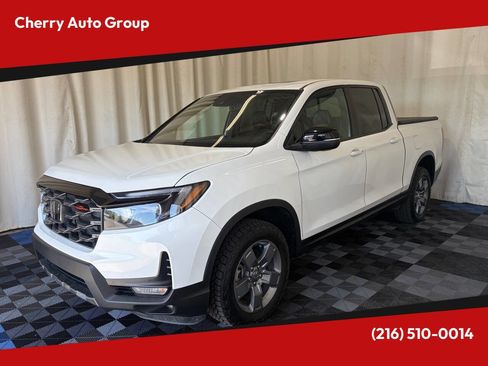 Used 2025 Honda Ridgeline TrailSport image 1