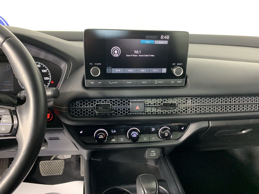 Used 2025 Honda HR-V Sport image 25