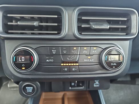Used 2022 Ford Maverick Lariat w/ Equipment Group 500A Standard AWD/4WD image 21