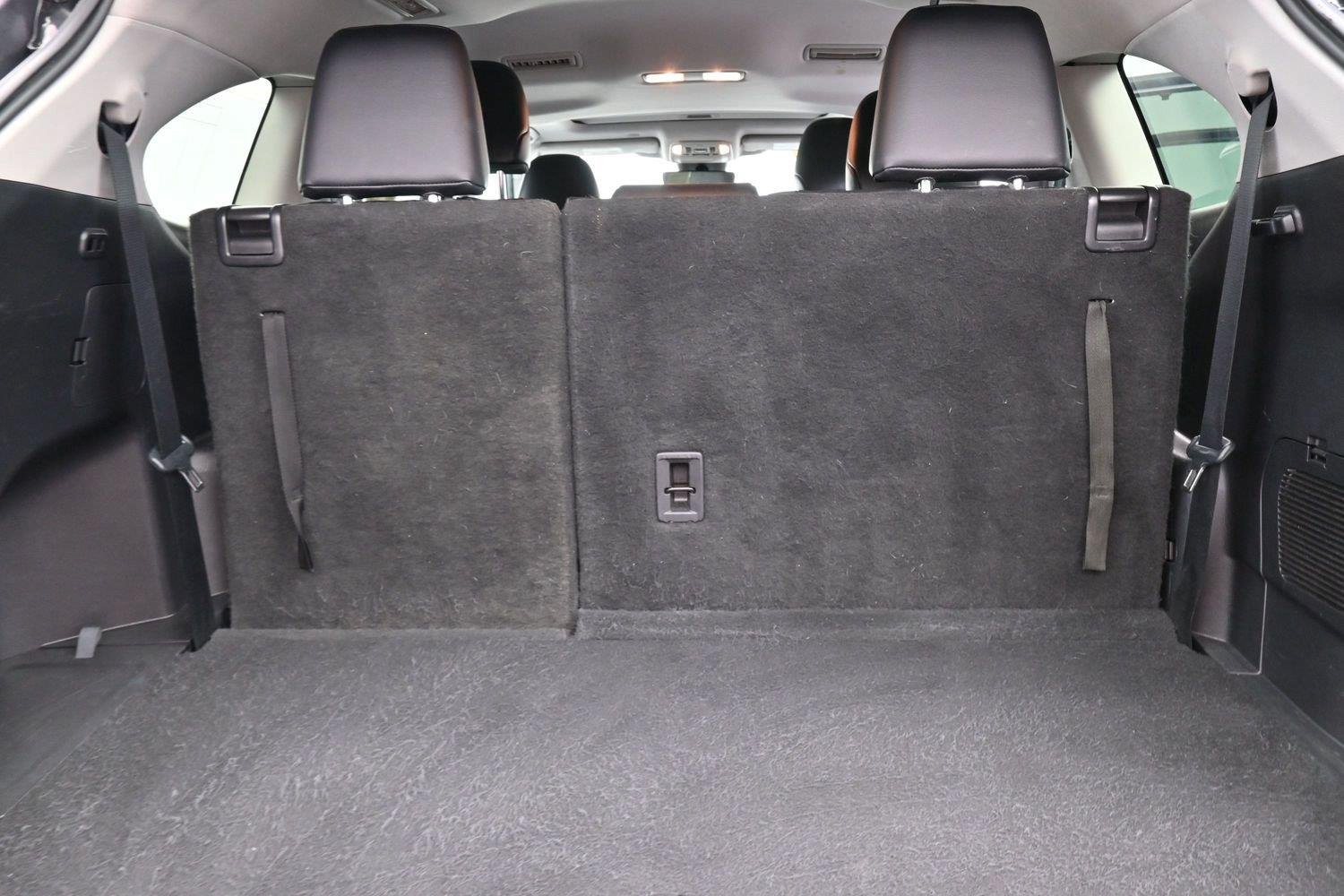 Used 2022 Toyota Highlander XLE FWD image 9