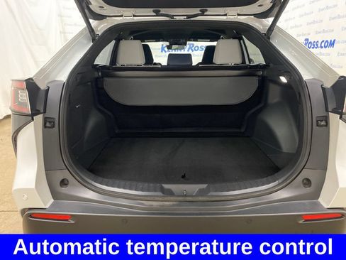 Certified 2024 Subaru Solterra AWD/4WD image 16