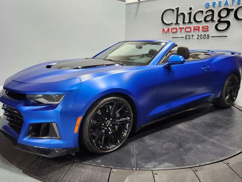 Used 2018 Chevrolet Camaro ZL1 RWD image 9