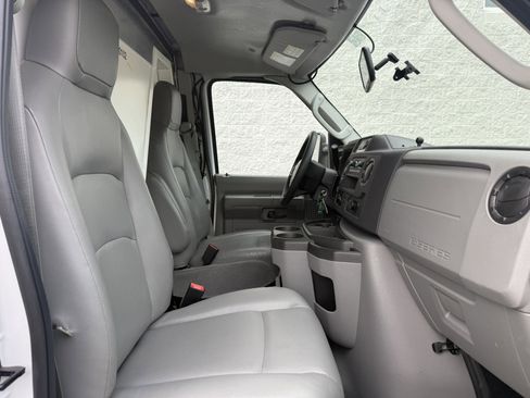 Used 2023 Ford E-350 and Econoline 350 Super Duty w/ Power Windows & Locks Group RWD image 13