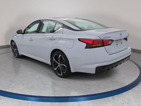 Certified 2025 Nissan Altima 2.5 SR FWD image 7