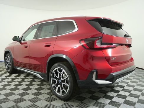 New 2026 BMW X1 xDrive28i AWD/4WD image 5
