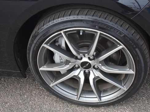 Used 2025 Genesis G70 2.5T image 11