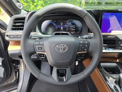 New 2026 Toyota Crown AWD/4WD image 28