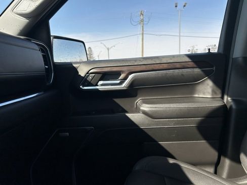 Certified 2024 GMC Sierra 1500 SLT w/ SLT Premium Plus Package image 43