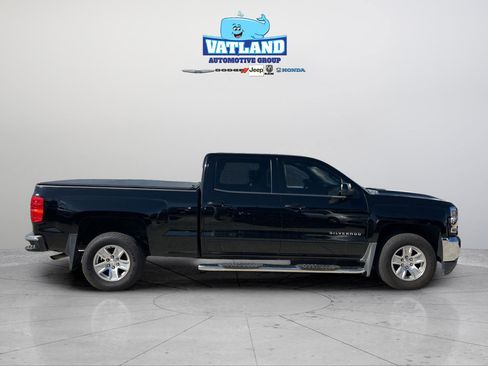 Used 2017 Chevrolet Silverado 1500 LT w/ All Star Edition image 6