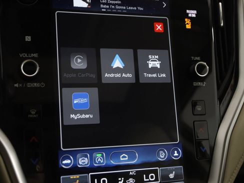 Used 2025 Subaru Outback Premium image 31