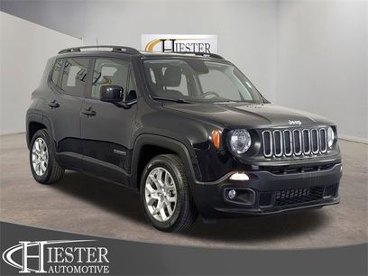 Used 2018 Jeep Renegade Latitude w/ UConnect 8.4 Nav Group