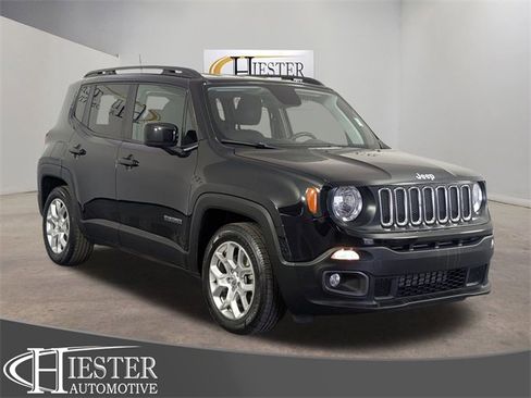 Used 2018 Jeep Renegade Latitude w/ UConnect 8.4 Nav Group image 1