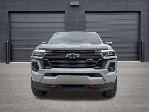 Used 2024 Chevrolet Colorado Z71 w/ Z71 Convenience Package 2 AWD/4WD image 2