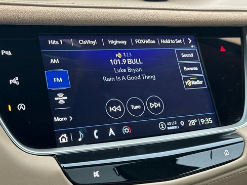 Used 2024 Cadillac XT5 Premium Luxury w/ Platinum Package image 18