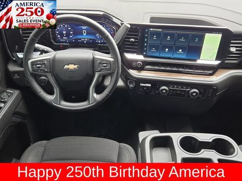 Used 2025 Chevrolet Silverado 2500 LT AWD/4WD image 27