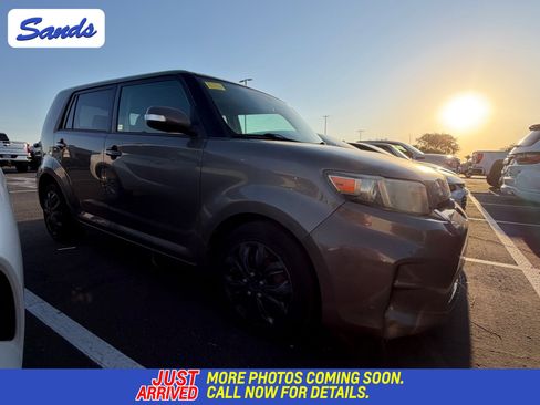 Used 2012 Scion xB image 1