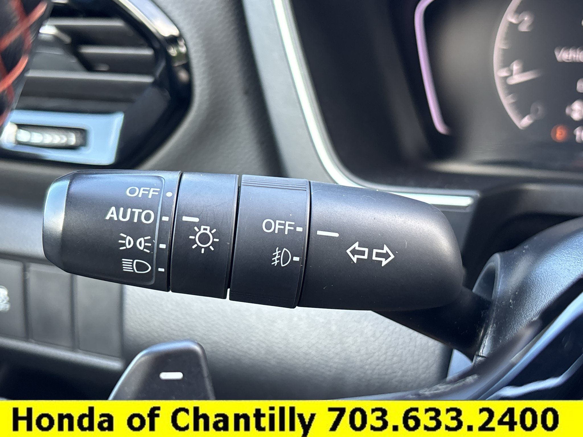 Certified 2025 Honda Pilot Sport image 9