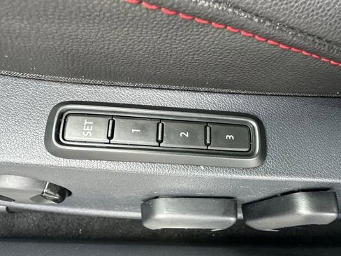 Used 2022 Volkswagen Jetta GLI Autobahn image 31