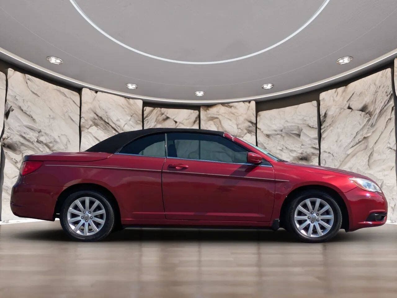 Used 2012 Chrysler 200 Touring FWD image 12