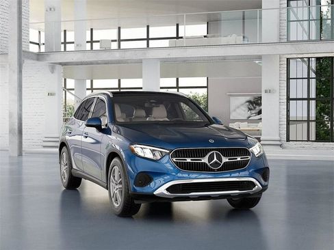 New 2026 Mercedes-Benz GLC 300 4MATIC image 9