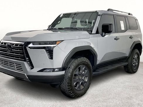 Used 2025 Lexus GX 550 image 15