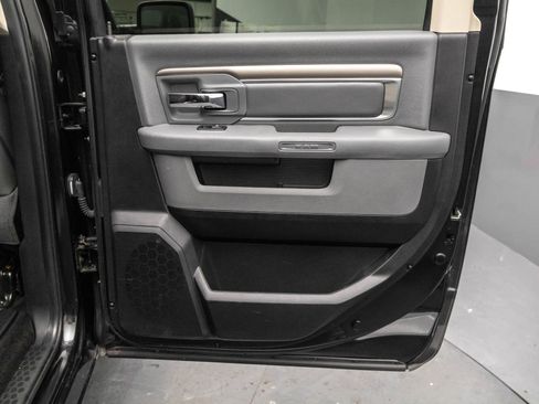 Used 2018 RAM 1500 Big Horn image 41