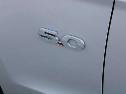 Used 2013 Ford Mustang GT RWD image 22