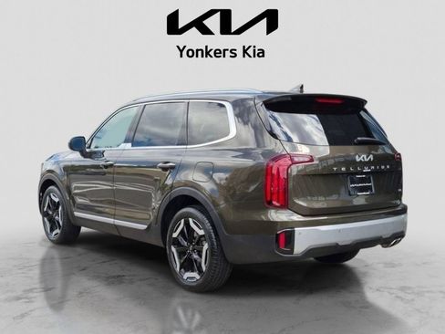 Used 2024 Kia Telluride S w/ S Sunroof Package AWD/4WD image 11