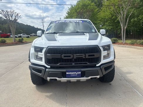 Used 2020 Ford F150 Raptor w/ Equipment Group 802A Luxury AWD/4WD image 2