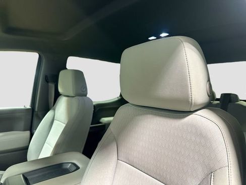 Used 2019 Chevrolet Silverado 1500 RST w/ Z71 Off-Road Package AWD/4WD image 21