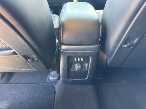 Used 2020 Dodge Journey Crossroad w/ Rear Seat Video Group I FWD image 10