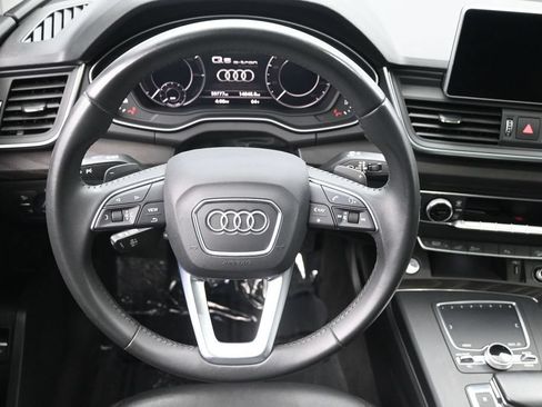 Used 2020 Audi Q5 e Premium Plus w/ Premium Plus Package AWD/4WD image 21