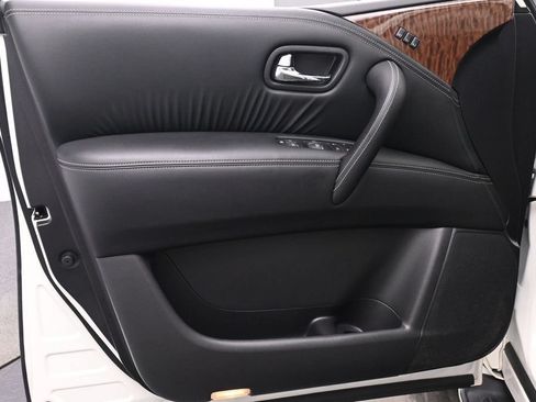 Used 2020 Nissan Armada Platinum w/ Captain's Chairs Package AWD/4WD image 13