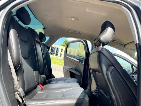 Used 2016 Ford Fusion Titanium image 14
