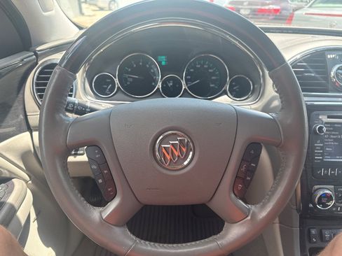 Used 2017 Buick Enclave Premium w/ Experience Buick Package FWD image 14