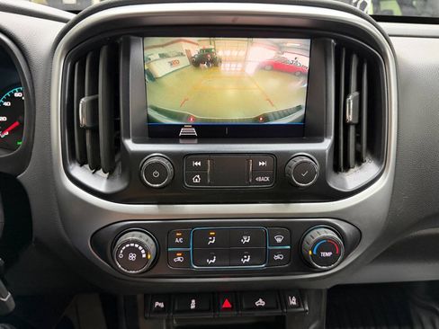 Used 2022 Chevrolet Colorado LT w/ Fleet Safety Package RWD image 23