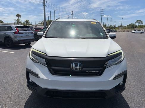 Used 2021 Honda Pilot Black Edition image 2