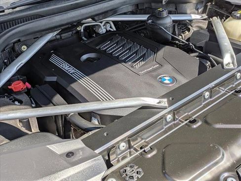Used 2019 BMW X7 xDrive40i w/ Premium Package AWD/4WD image 26