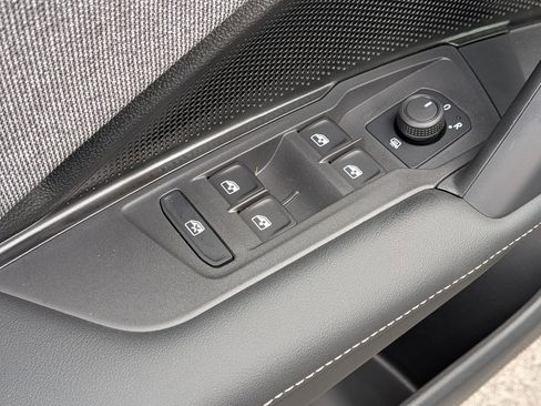 New 2026 Volkswagen Tiguan S FWD image 13